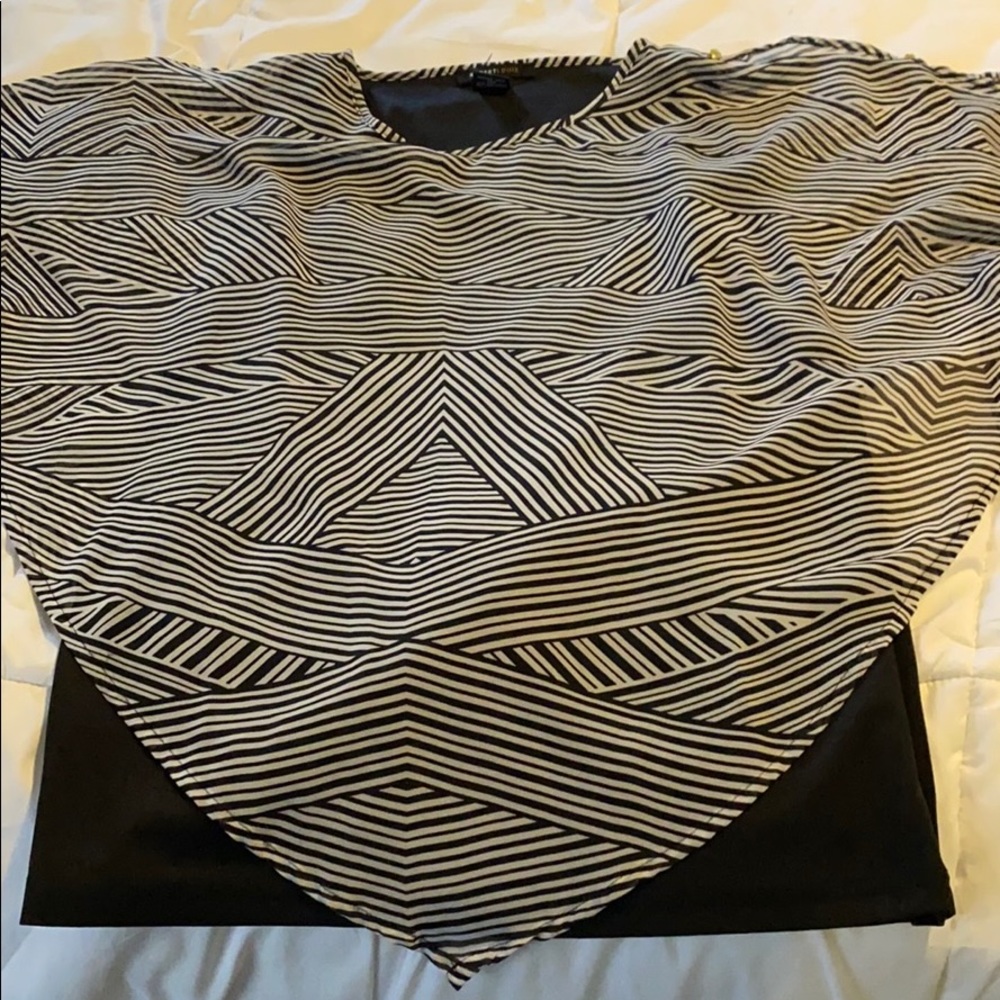 Short sleeve blouse